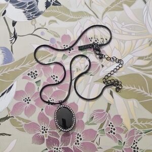 White House Black Market  Necklace